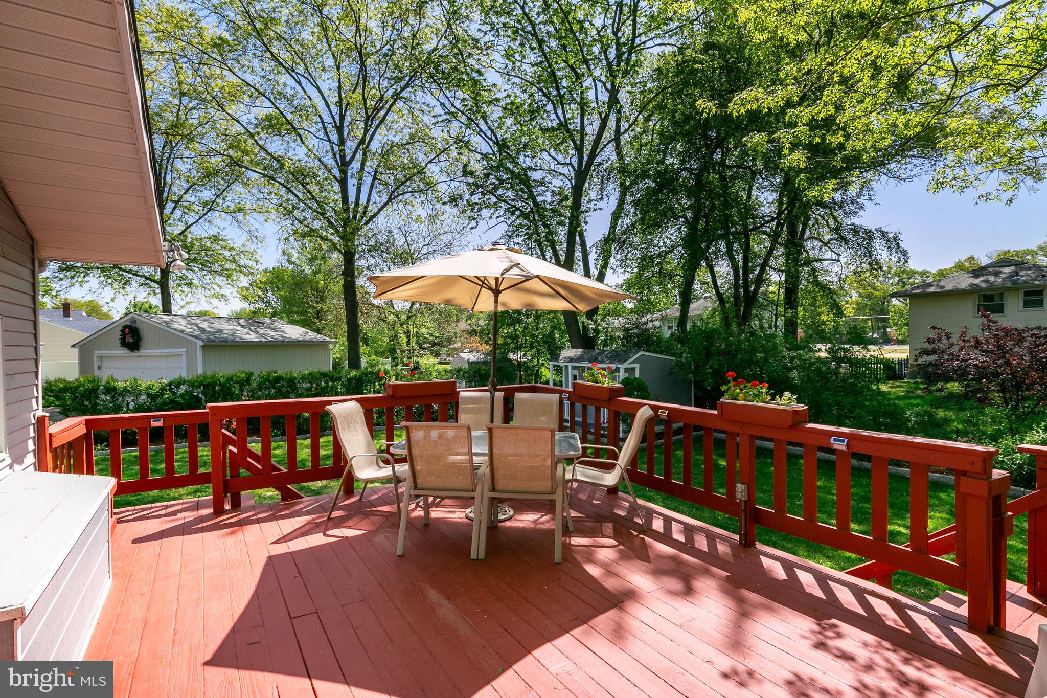 304 Sheffield Road Cherry Hill, NJ 08034 - Photo 33 of 35 Deck