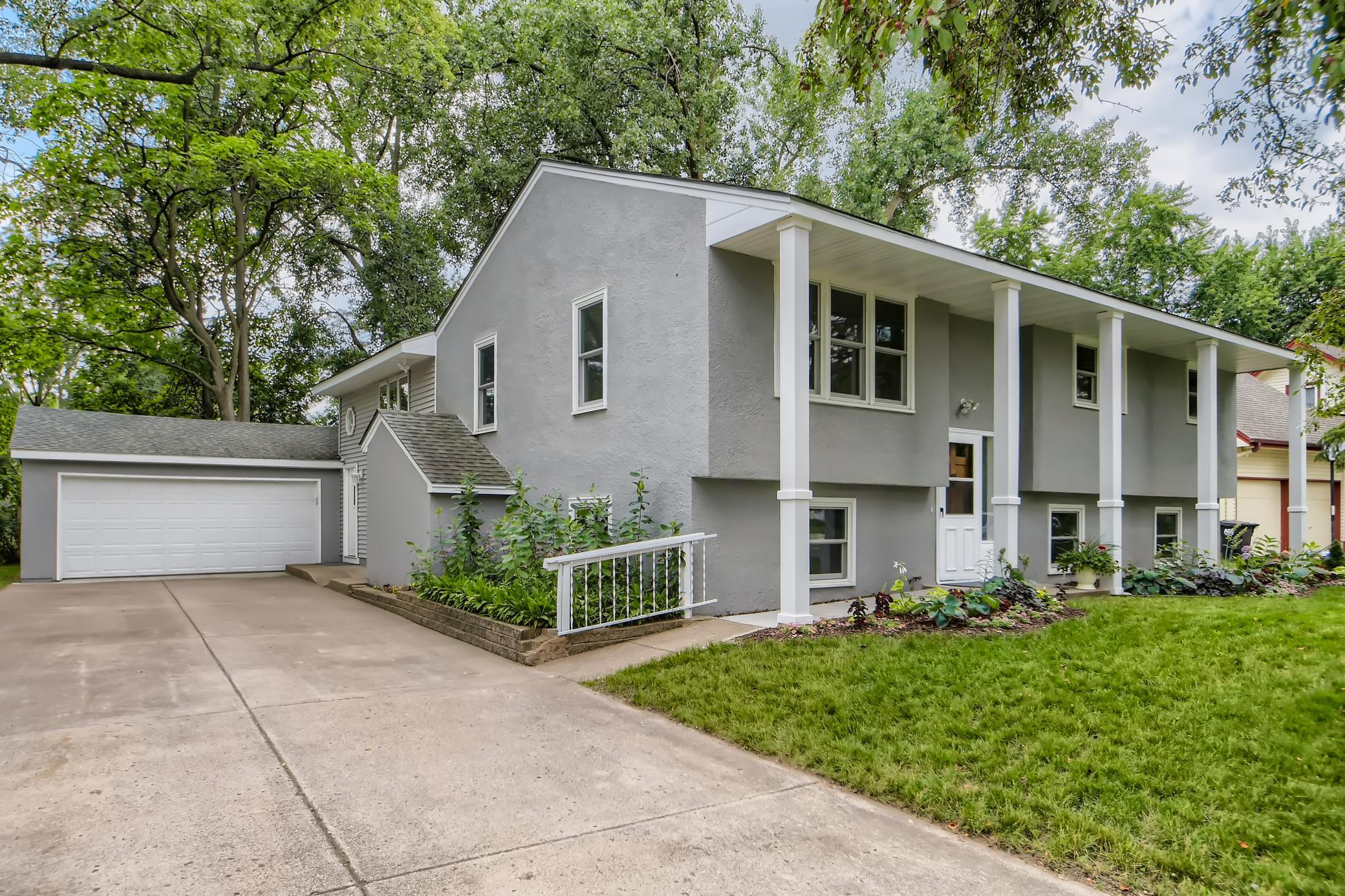 2316 Hillview Road Mounds View, MN 55112 - Photo 1 of 1