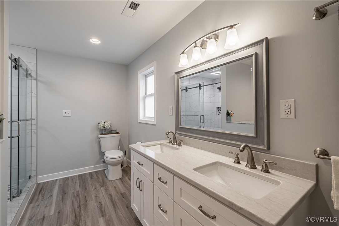 2118 Chestnut Oaks Road Powhatan, VA 23139 - Photo 29 of 41 Double Vanity