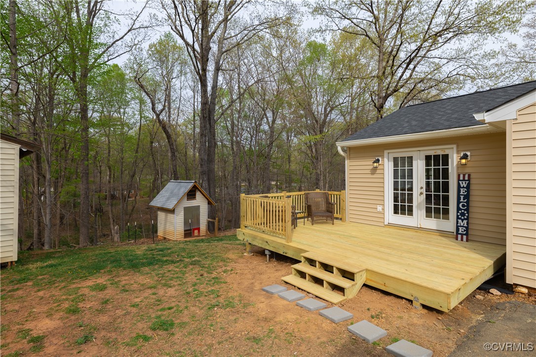 2118 Chestnut Oaks Road Powhatan, VA 23139 - Photo 39 of 41 New Deck, ready for you to stain in your favorite