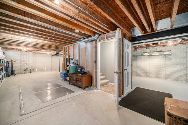 $319,900 | 512 Brooks Hollow Court, Dundee, MI 48131