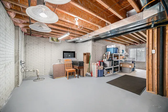 $319,900 | 512 Brooks Hollow Court, Dundee, MI 48131