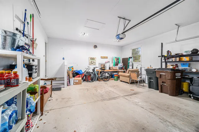 $319,900 | 512 Brooks Hollow Court, Dundee, MI 48131