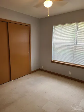 $1,050 | 457 South L Street, Unit B, Pensacola, FL 32502