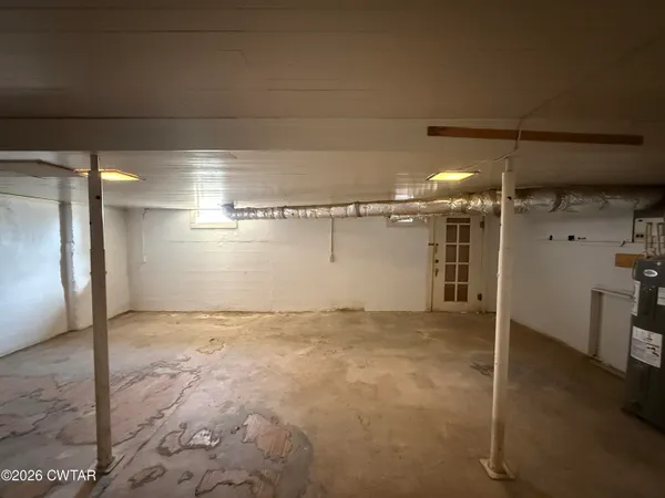 a view of empty room