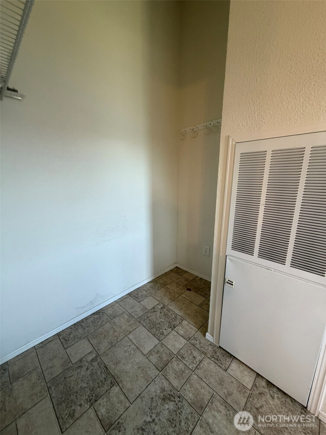 804 Rambling Road Aberdeen, WA 98520 - Photo 16 of 36 Gallery Image 16