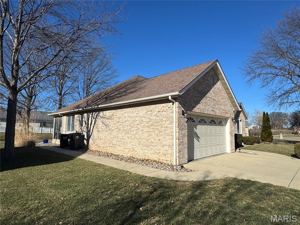 517 Grand Avenue Waterloo, IL 62298 - Photo 3 of 8