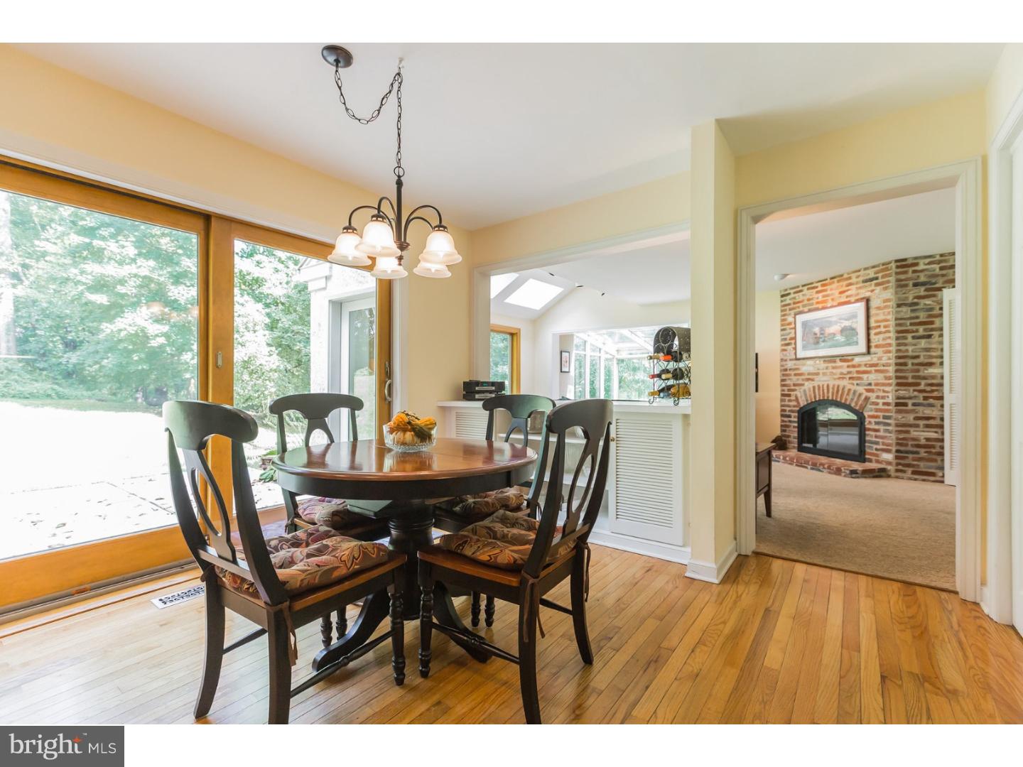 412 Round Hill Road Wayne, PA 19087 - Photo 10 of 23