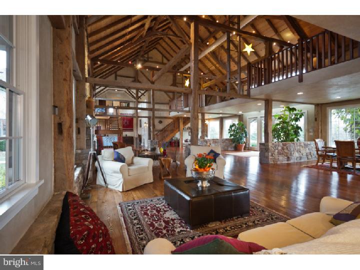 2091 South Sugan Road New Hope, PA 18938 - Photo 2 of 25