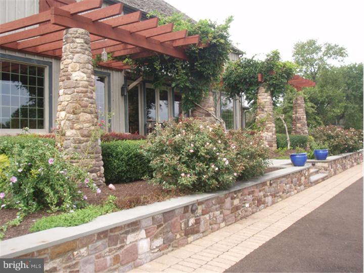 2091 South Sugan Road New Hope, PA 18938 - Photo 16 of 25