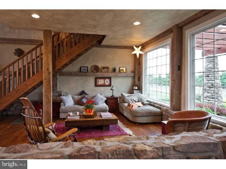 2091 South Sugan Road New Hope, PA 18938 - Photo 5 of 25