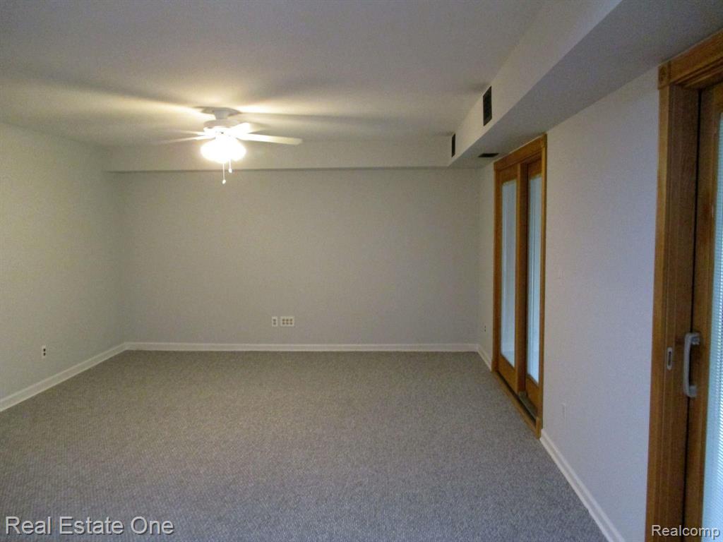 1685 Riverside Drive, Unit 7 Rochester Hills, MI 48309 - Photo 12 of 24