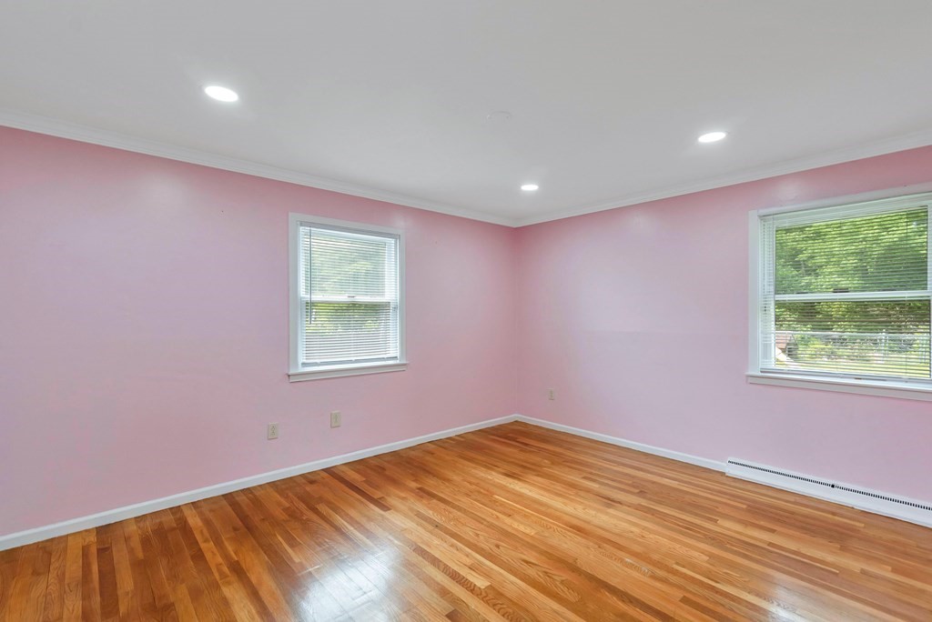 14 Scarsdale Road Springfield, MA 01129 - Photo 23 of 42 a view of empty room with window
