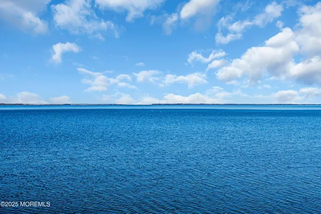 $725,000 | 35 Pennsylvania Avenue, Waretown, NJ 08758