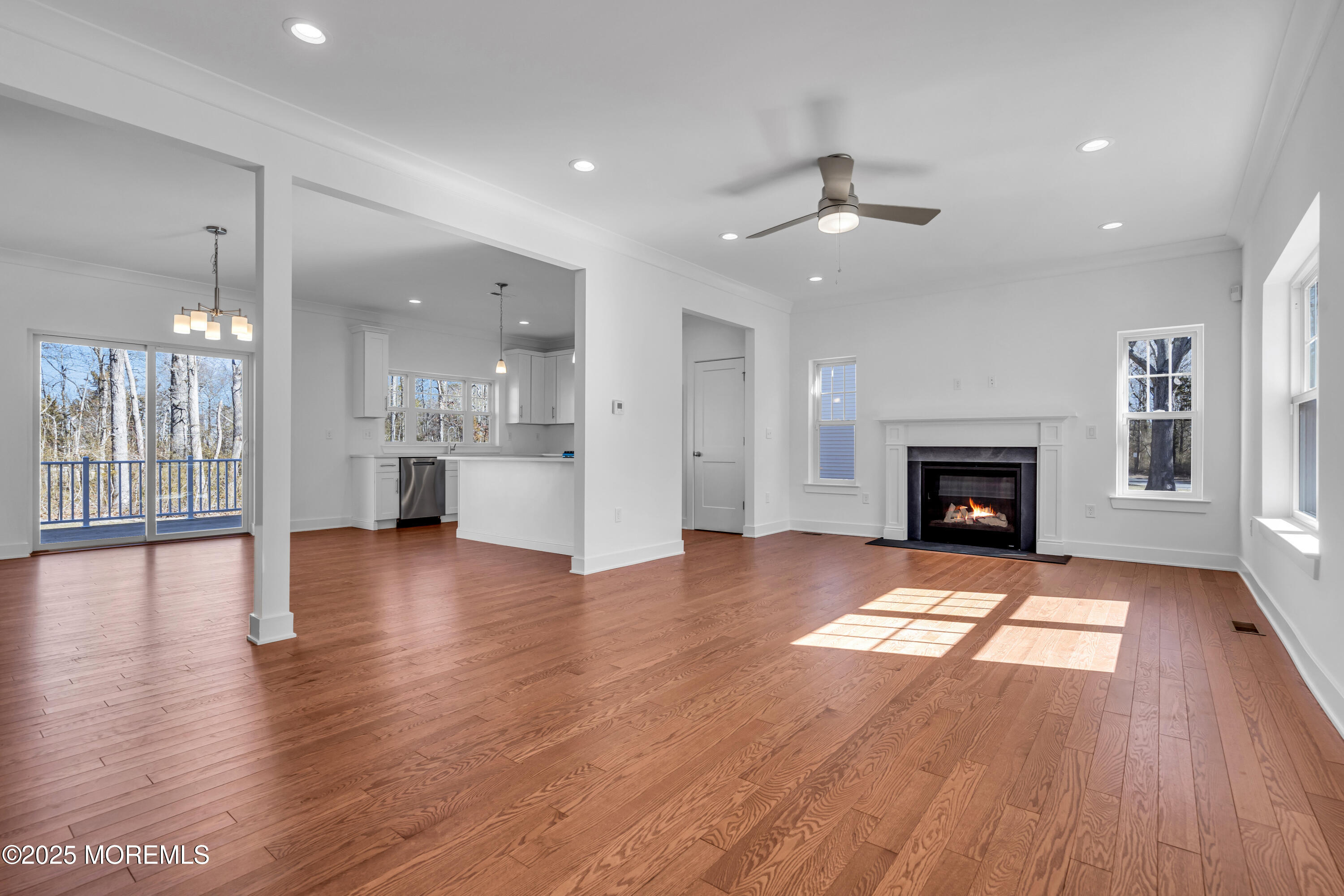 35 Pennsylvania Avenue Waretown, NJ 08758 - Photo 10 of 65 134_dsc08295-1_518