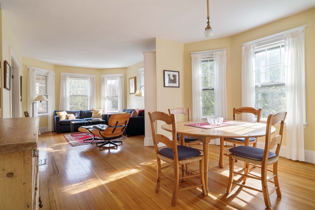 241 Upland Road, Unit 2 Cambridge, MA 02140 - Photo 7 of 38