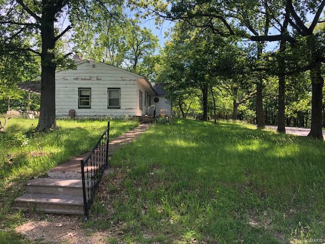 1508 Ridge Road Wildwood, MO 63021 - Photo 3 of 12 Gallery Image 3