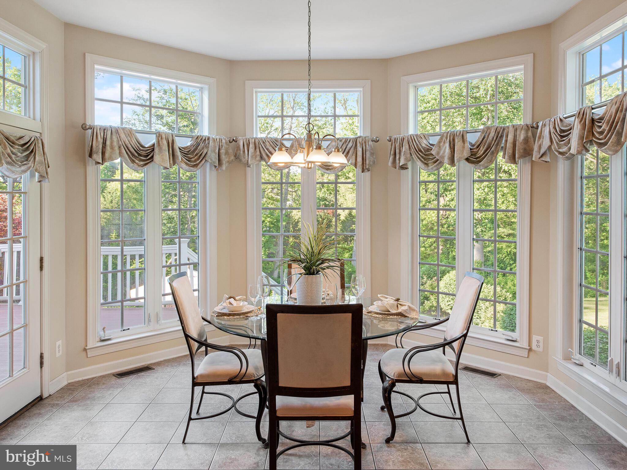 19 Schofield Road Phoenixville, PA 19460 - Photo 30 of 77 Breakfast area in kitchen w/ views of backyar