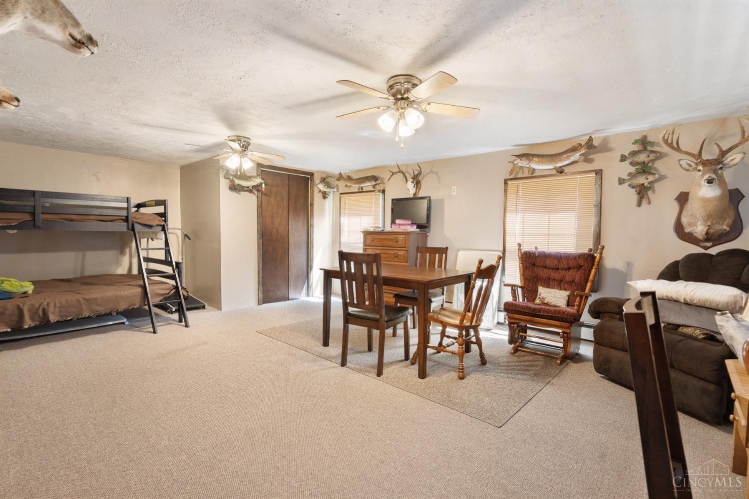 12244 Wilson Road Leesburg, OH 45135 - Photo 6 of 28 Gallery Image 6