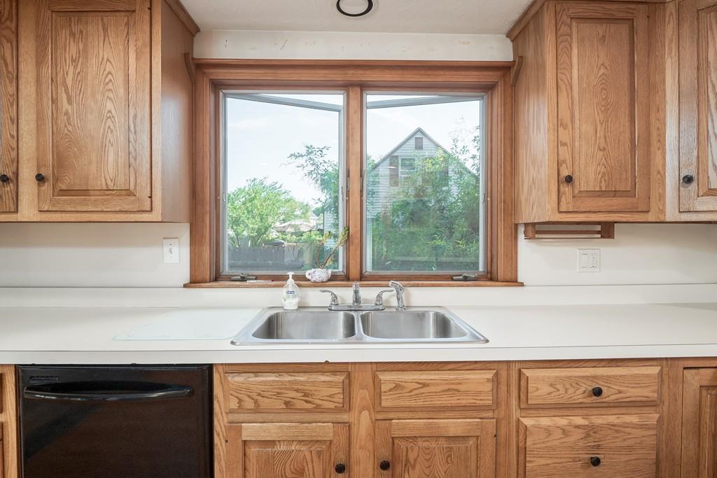 15 Cavanaugh Road Braintree, MA 02184 - Photo 14 of 24 Gallery Image 14