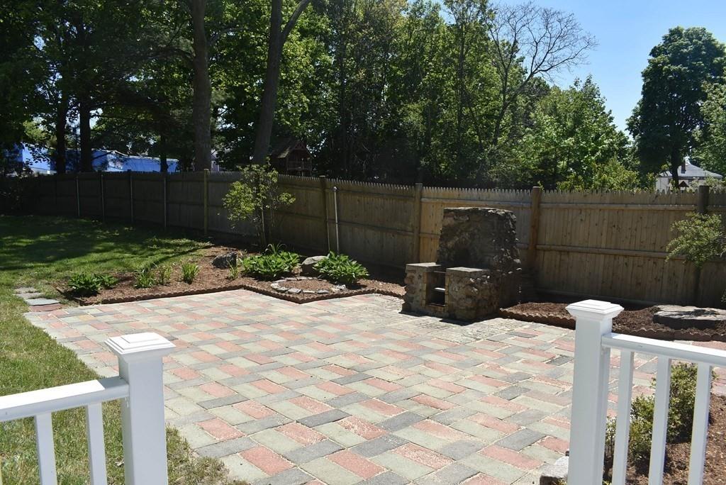 15 Cavanaugh Road Braintree, MA 02184 - Photo 4 of 24 Gallery Image 4