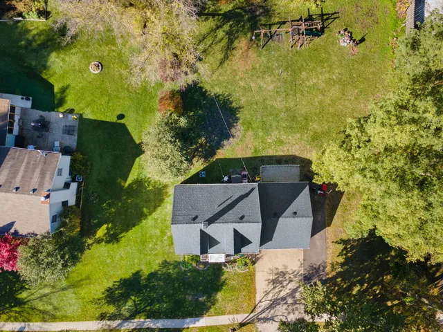 $310,000 | 1514 North Harrison Street, Algonquin, IL 60102