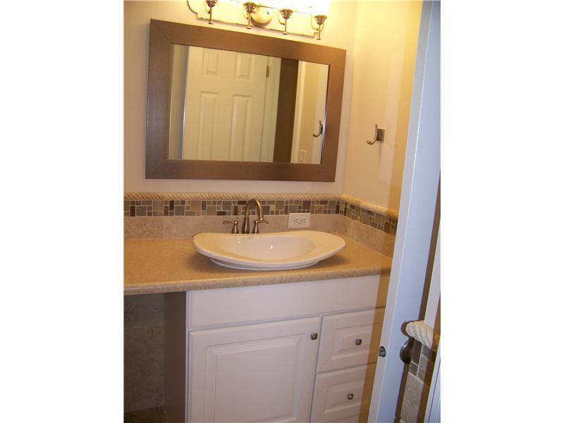 7349 Griffith Road Indianapolis, IN 46227 - Photo 14 of 24 Gallery Image 14