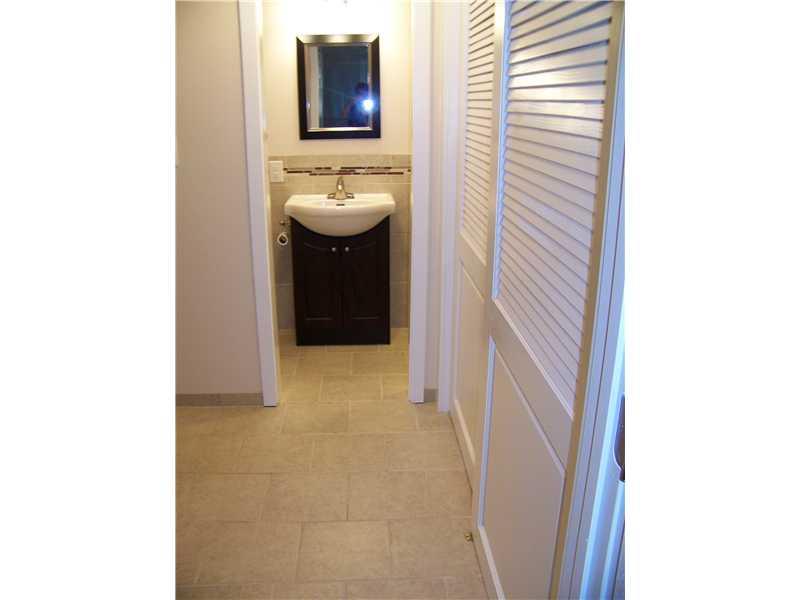 7349 Griffith Road Indianapolis, IN 46227 - Photo 21 of 24 Gallery Image 21