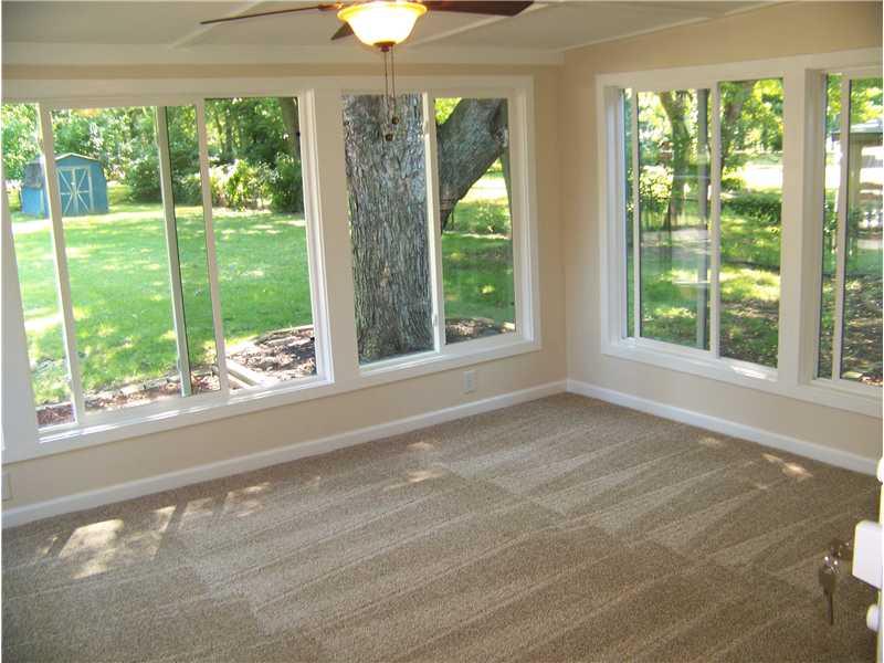 7349 Griffith Road Indianapolis, IN 46227 - Photo 8 of 24 Gallery Image 8