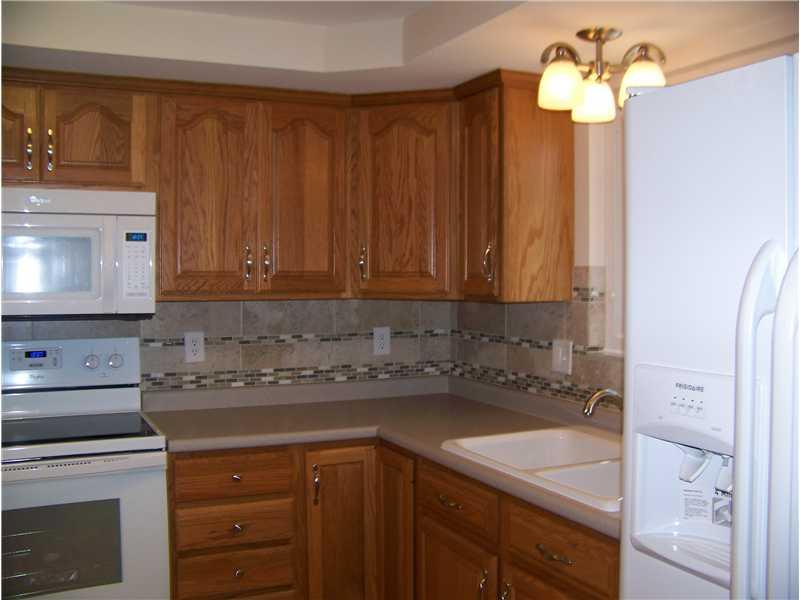7349 Griffith Road Indianapolis, IN 46227 - Photo 9 of 24 Gallery Image 9