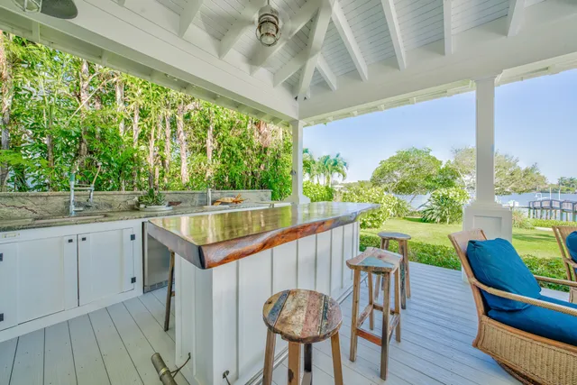 $17,900,000 | 5270 Pennock Point Road, Jupiter, FL 33458