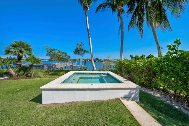 $17,900,000 | 5270 Pennock Point Road, Jupiter, FL 33458