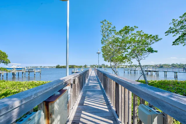 $17,900,000 | 5270 Pennock Point Road, Jupiter, FL 33458