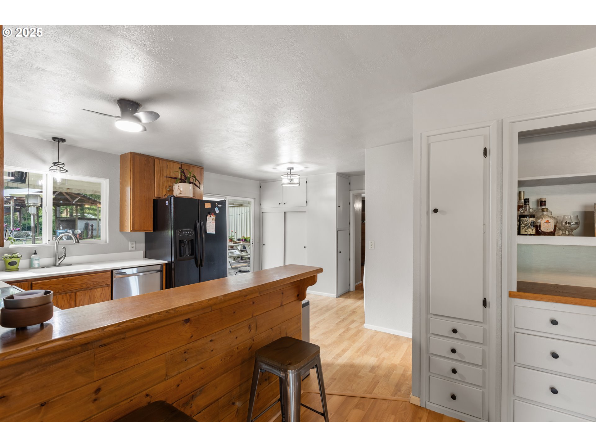 1175 Northside Road Sutherlin, OR 97479 - Photo 14 of 48 Dining Area