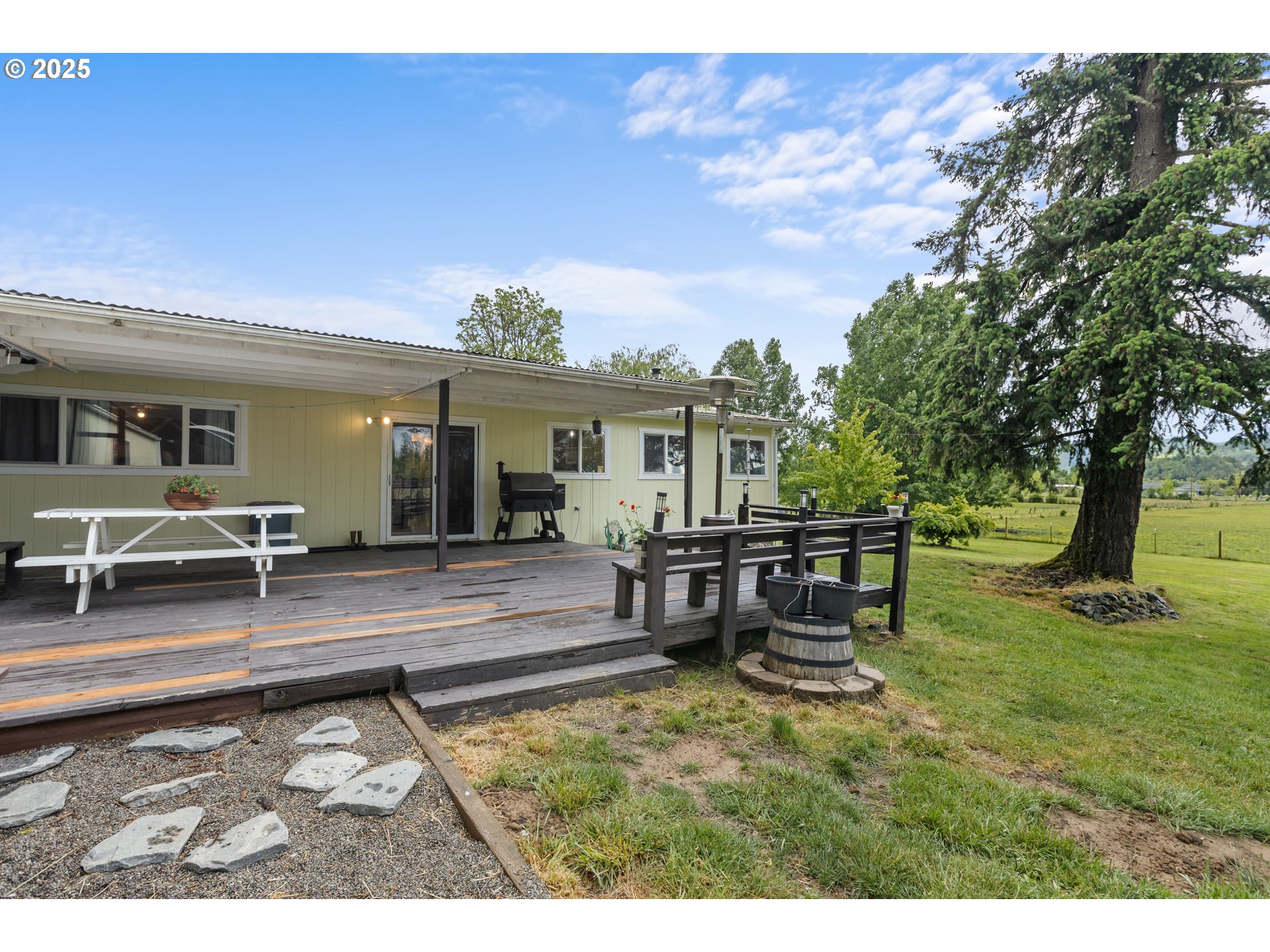 1175 Northside Road Sutherlin, OR 97479 - Photo 39 of 48 Shop