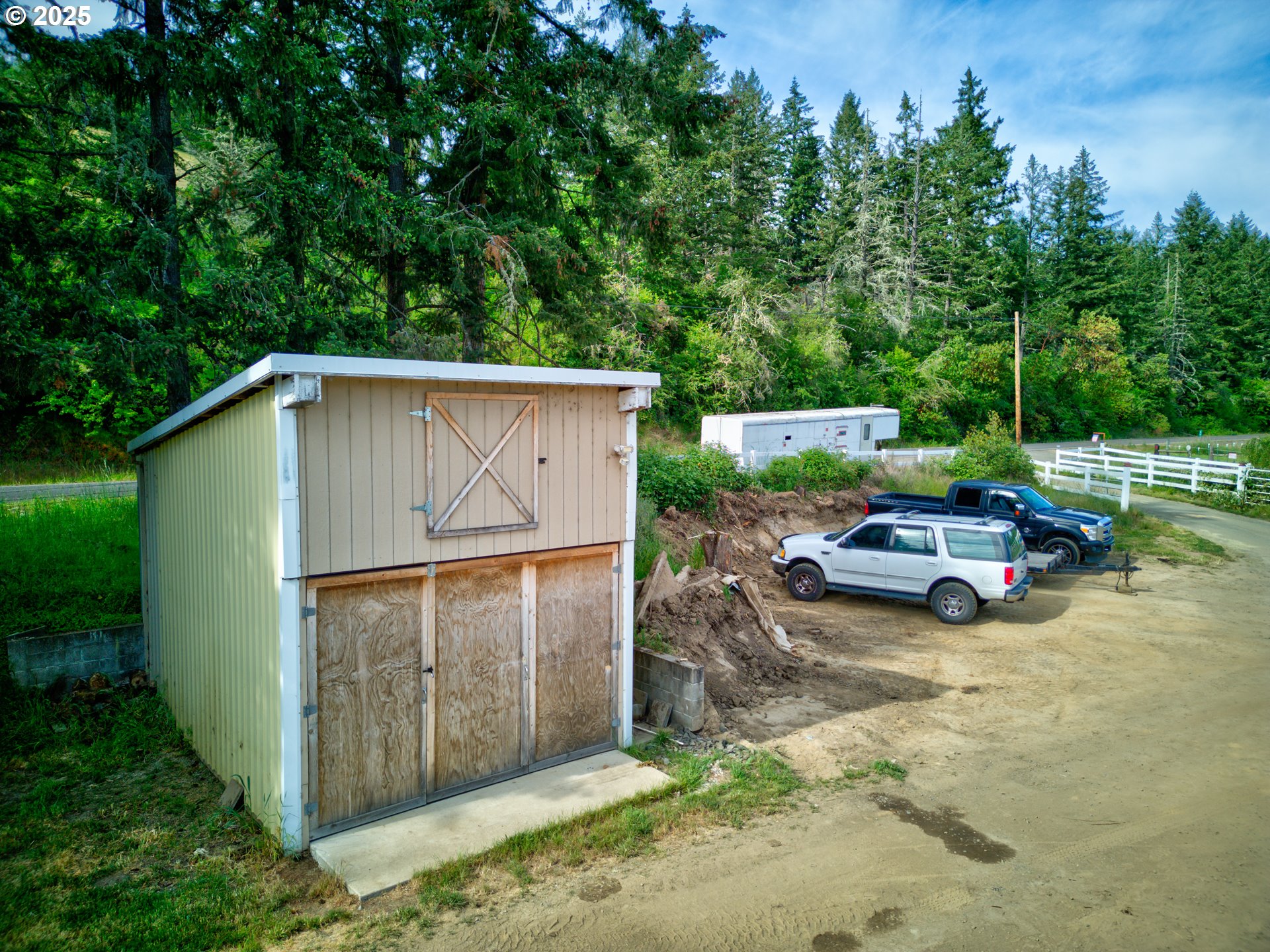 1175 Northside Road Sutherlin, OR 97479 - Photo 42 of 48 Storage