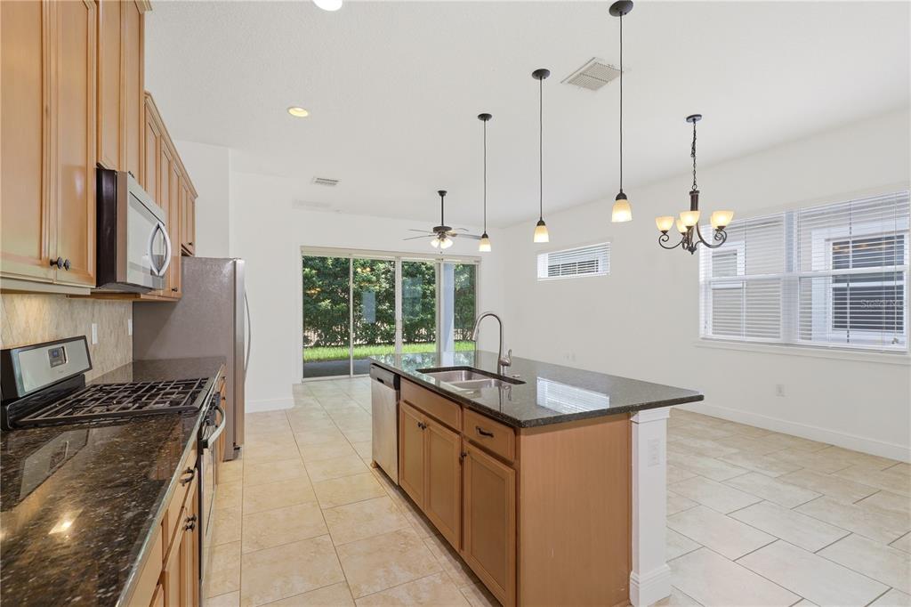 2447 Yellow Brick Road St. Cloud, FL 34772 - Photo 9 of 44