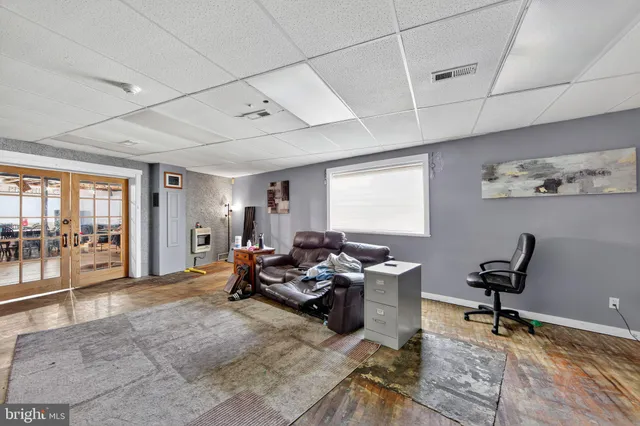 a view of a back yard of the house