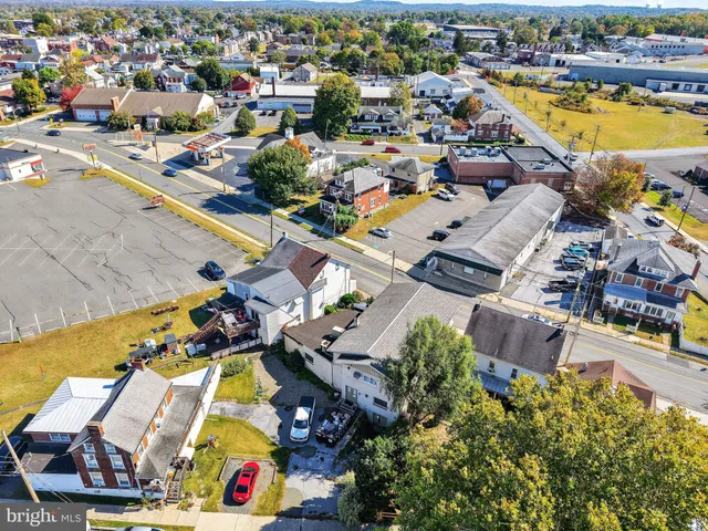 $325,000 | 151 South Reading Avenue, Boyertown, PA 19512