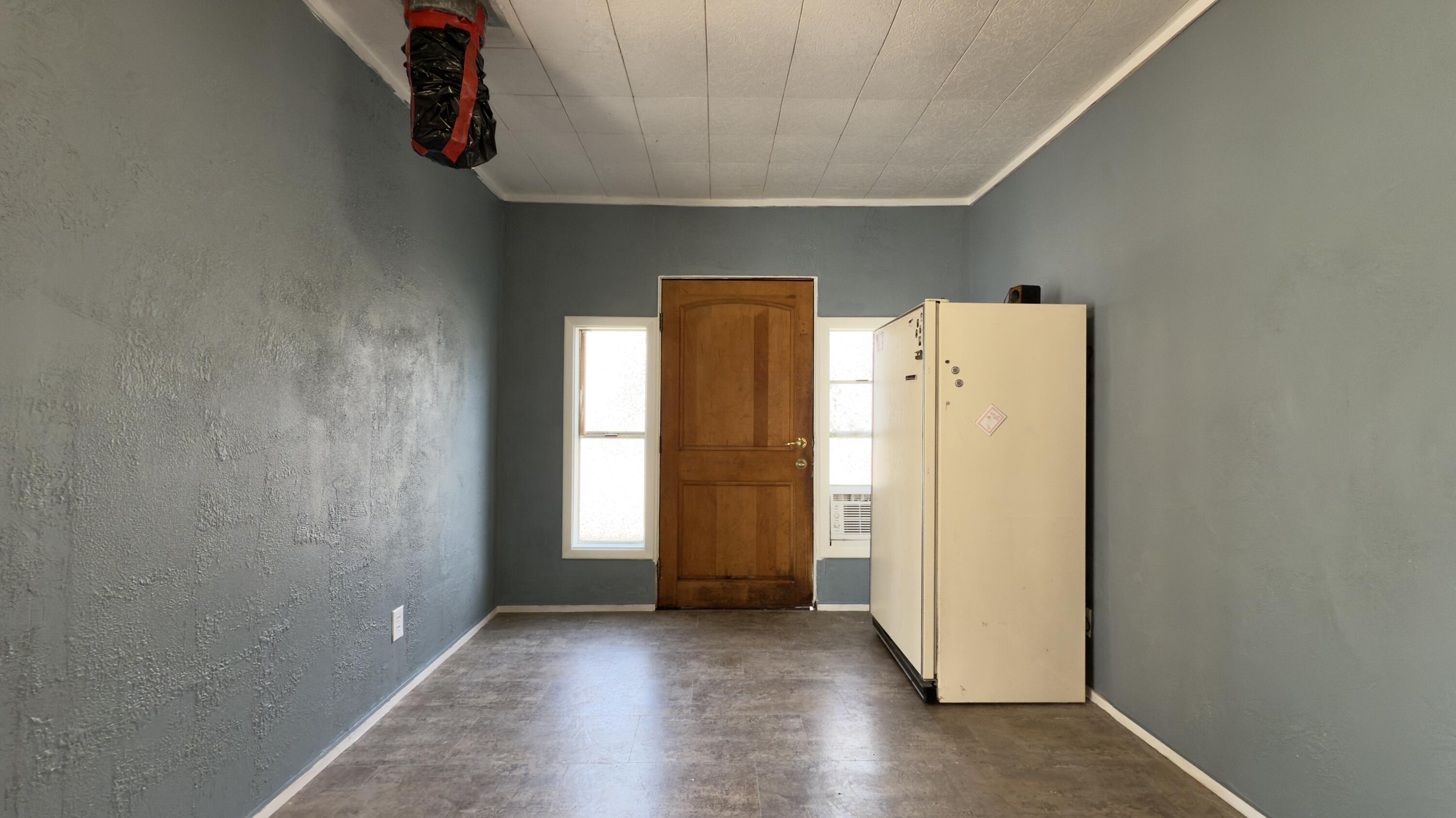 815 Old Trail Creek Road Trail, OR 97541 - Photo 53 of 55 Inside Office