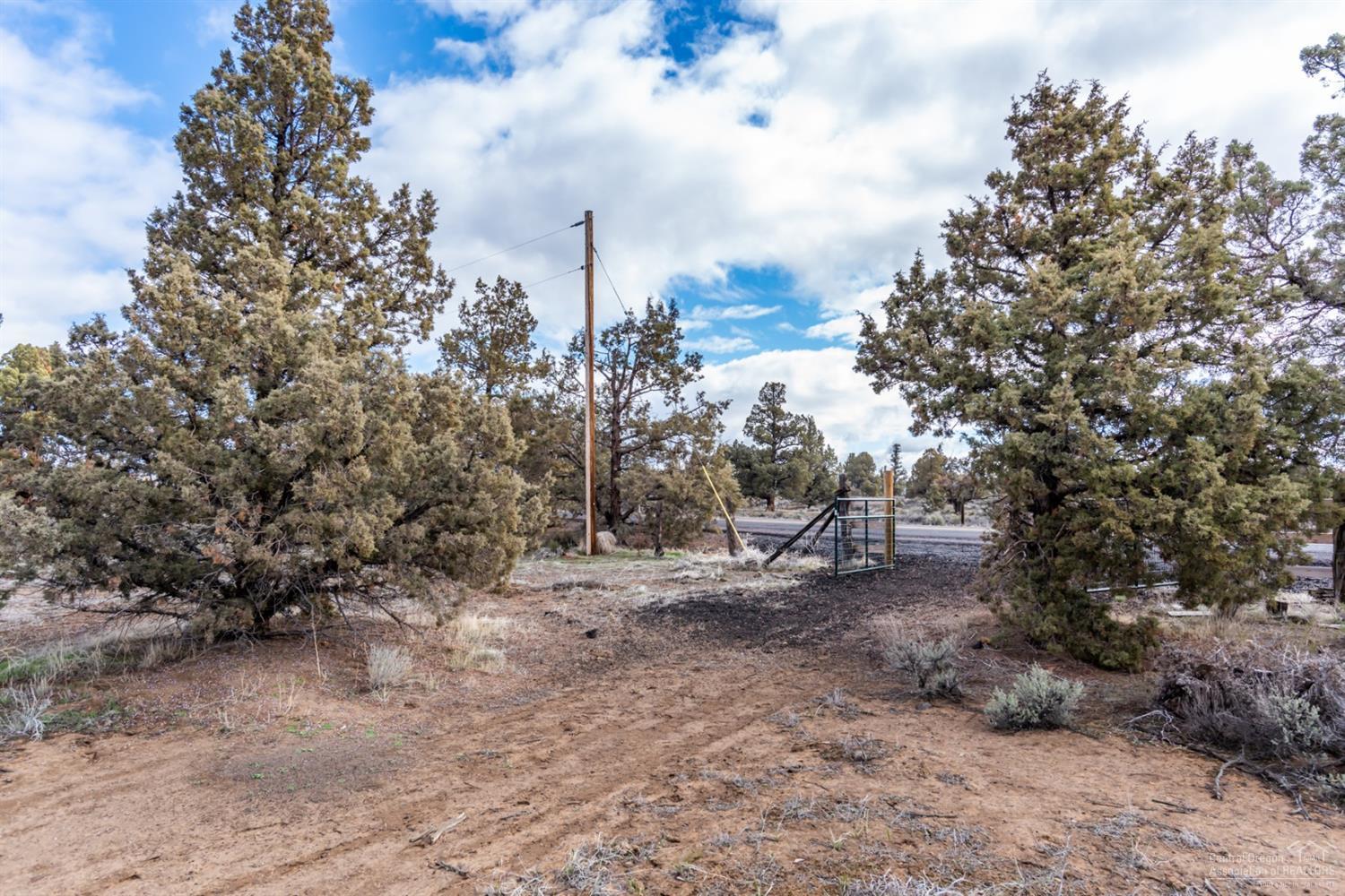 25965 Walker Road Bend, OR 97701 - Photo 11 of 13 Additional Photo