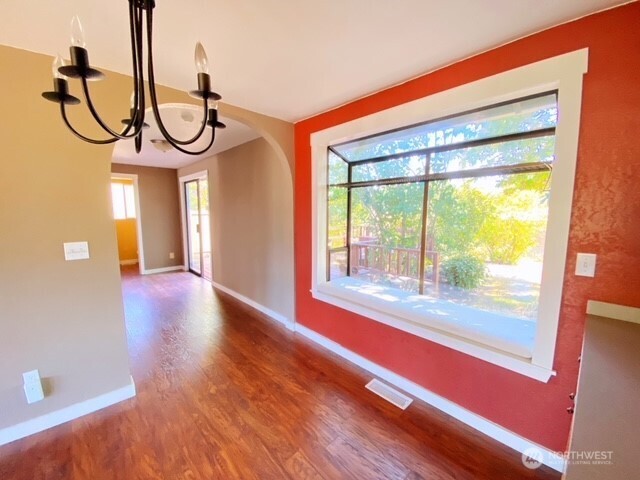 2216 179th Street Southeast Bothell, WA 98012 - Photo 4 of 19 Gallery Image 4