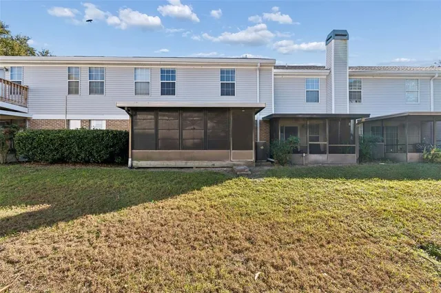 $275,000 | 2210 Coach House Boulevard, Unit 406, Orlando, FL 32812