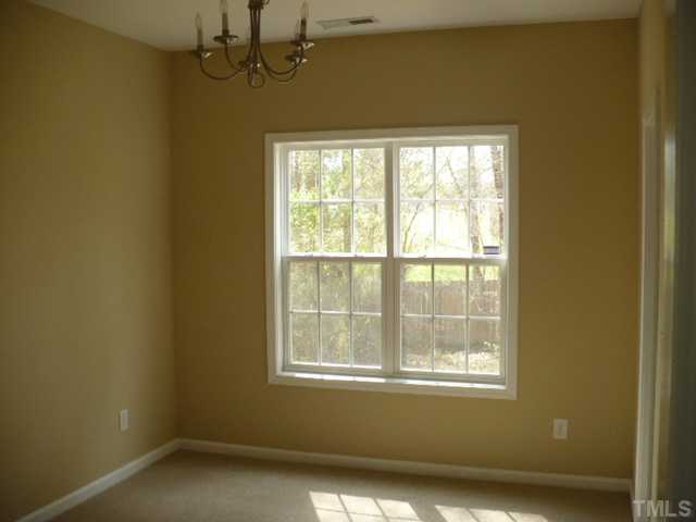 2920 Smooth Stone Trail Raleigh, NC 27610 - Photo 4 of 20