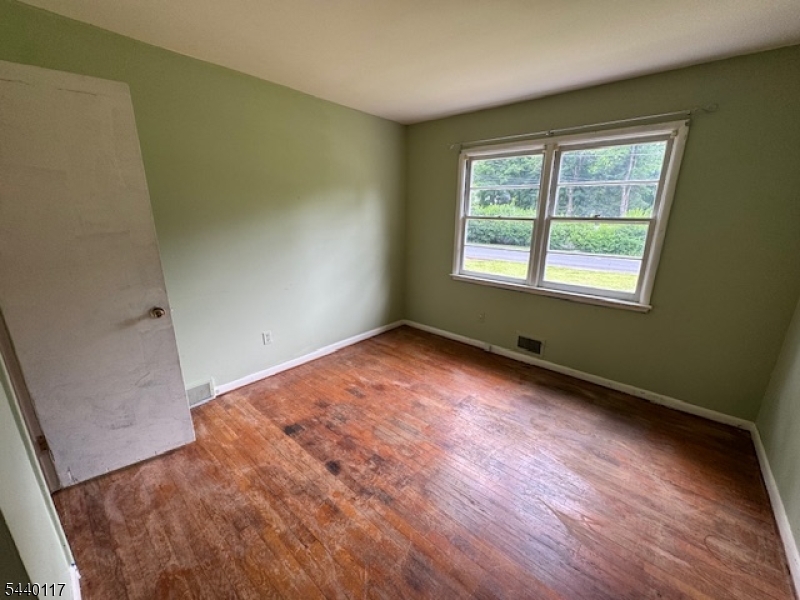 2 Shores Road Randolph, NJ 07869 - Photo 14 of 17