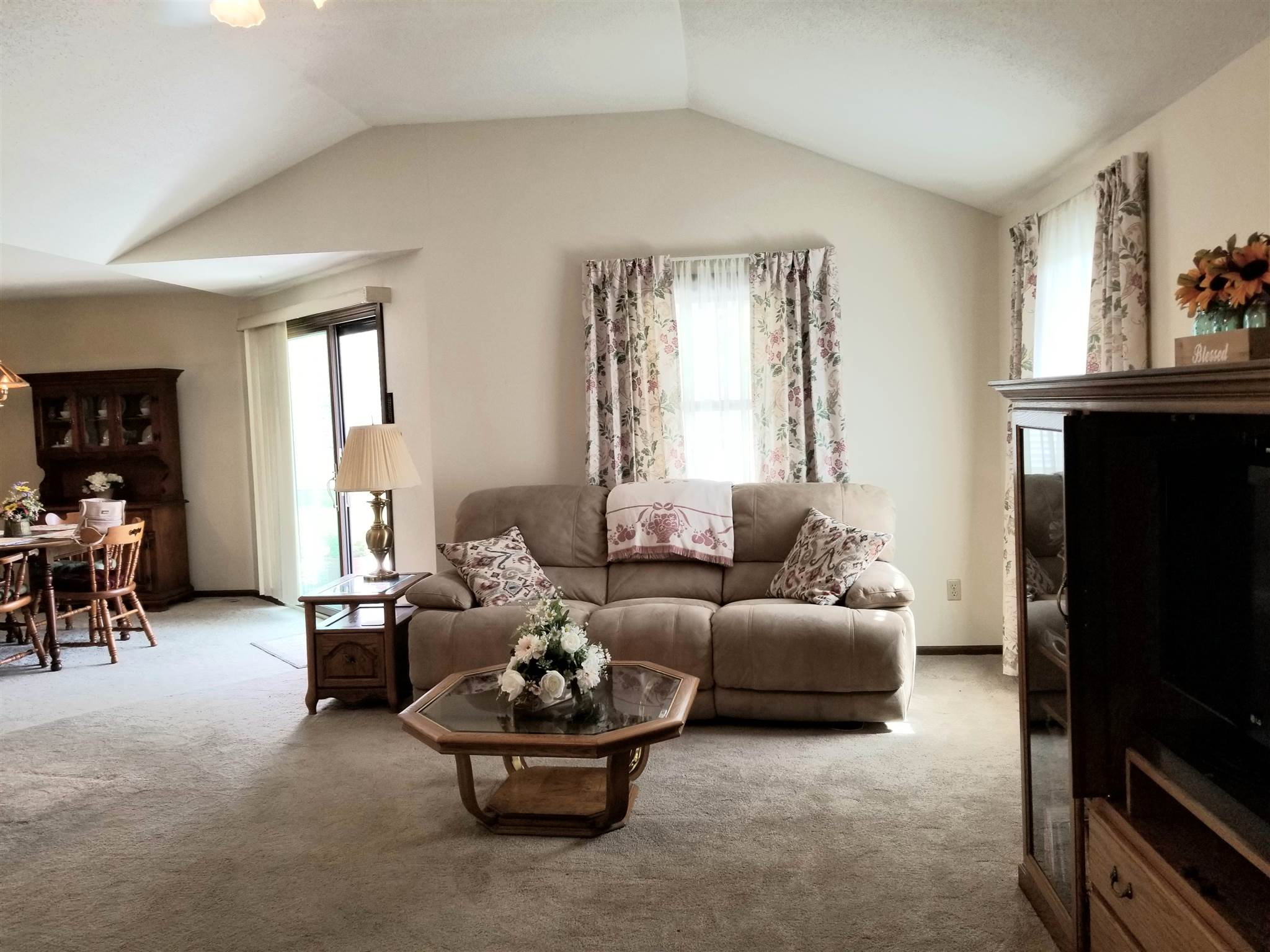 2711 Ridge Valley Drive Fort Wayne, IN 46804 - Photo 14 of 27 Gallery Image 14