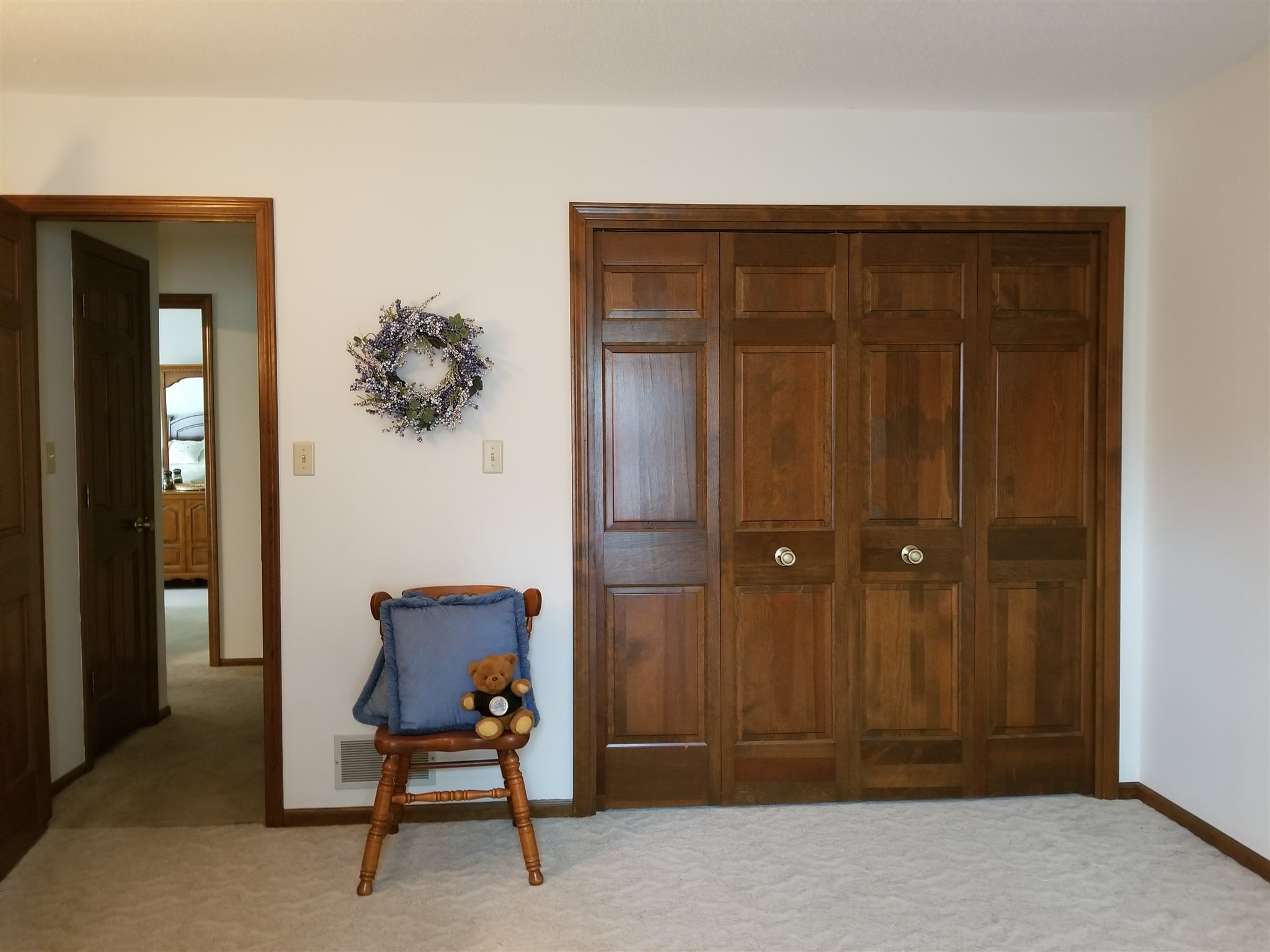 2711 Ridge Valley Drive Fort Wayne, IN 46804 - Photo 19 of 27 Gallery Image 19