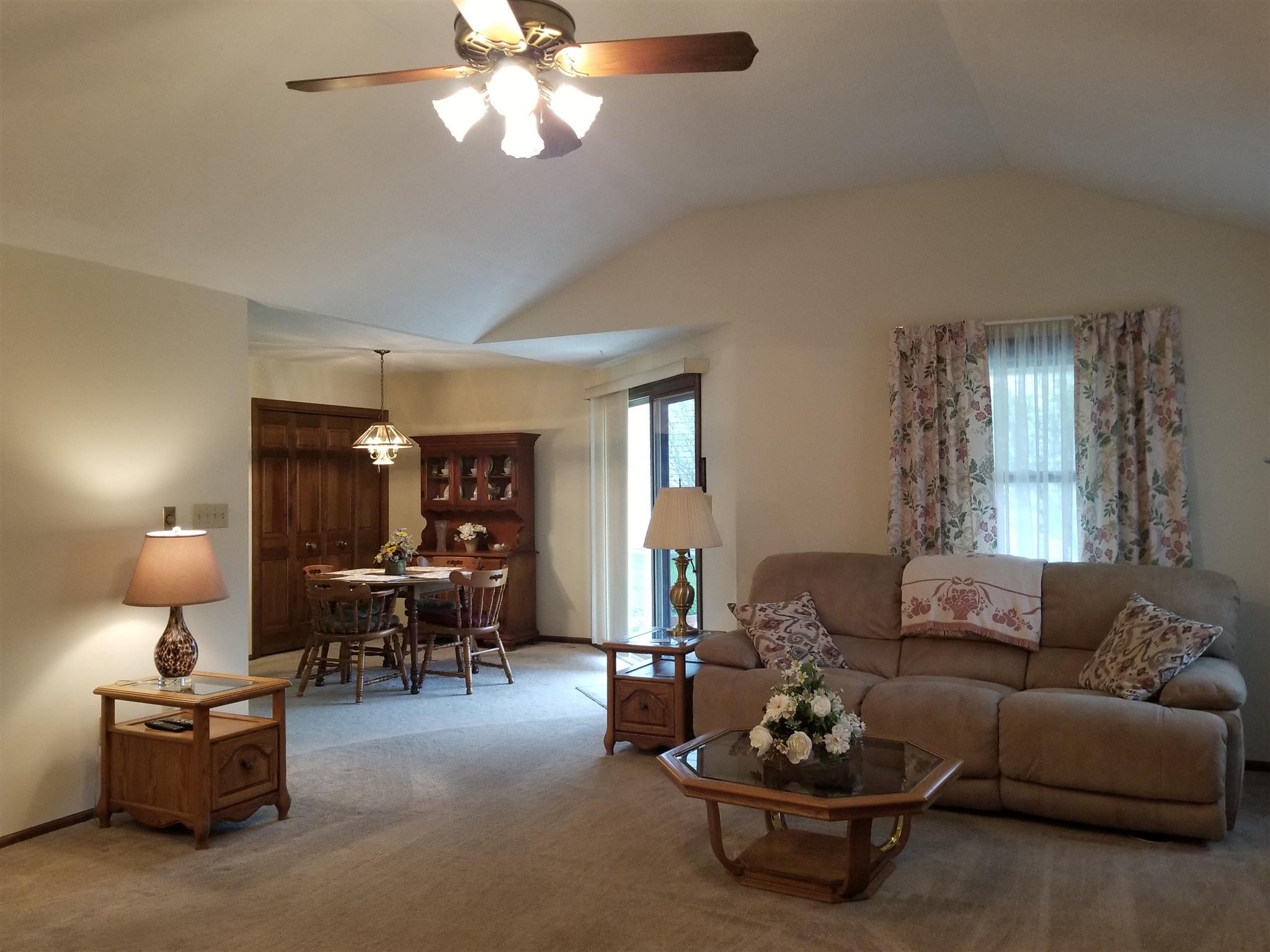2711 Ridge Valley Drive Fort Wayne, IN 46804 - Photo 5 of 27 Gallery Image 5