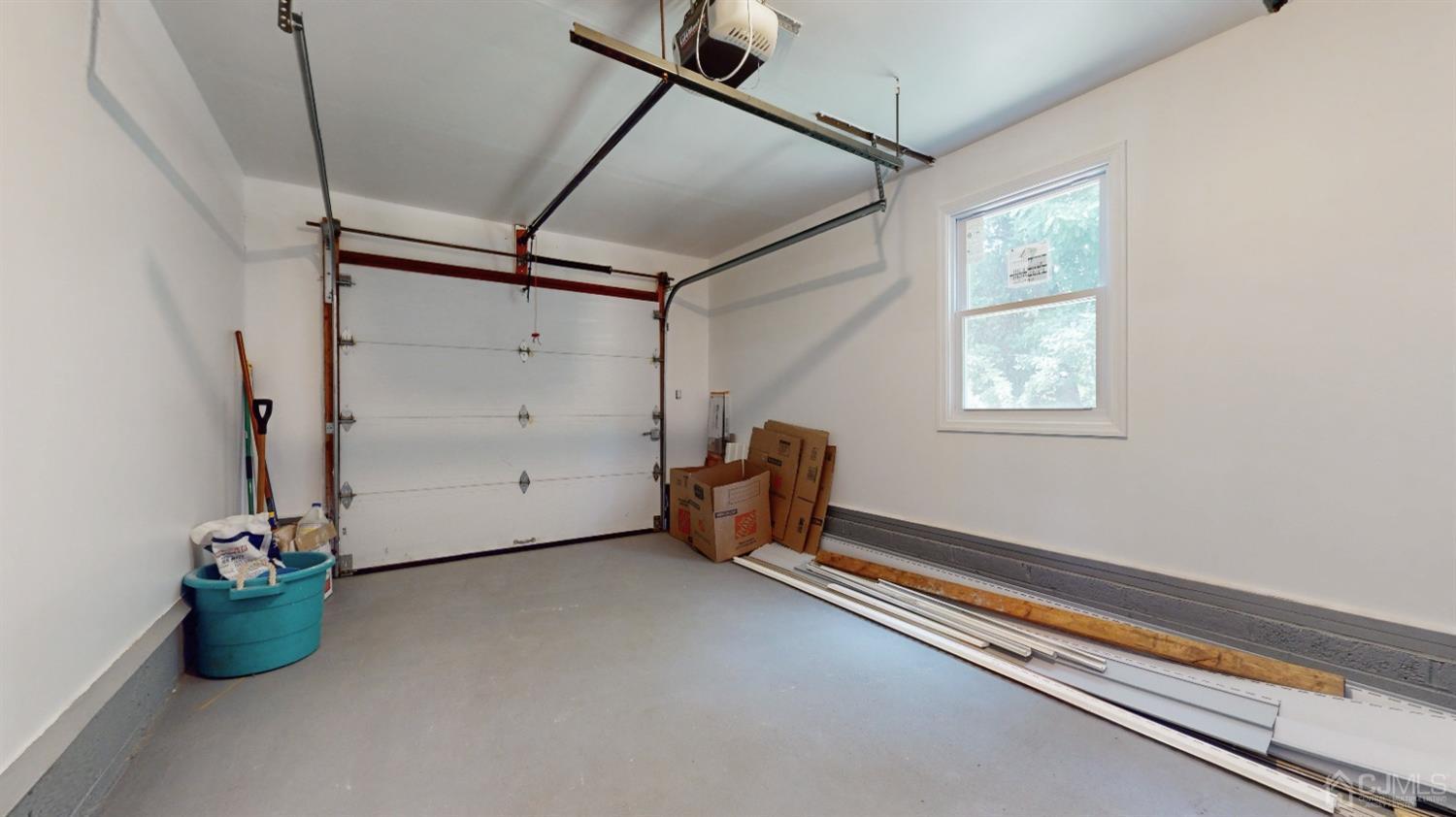 73 Warrenville Road Middlesex, NJ 08846 - Photo 19 of 28