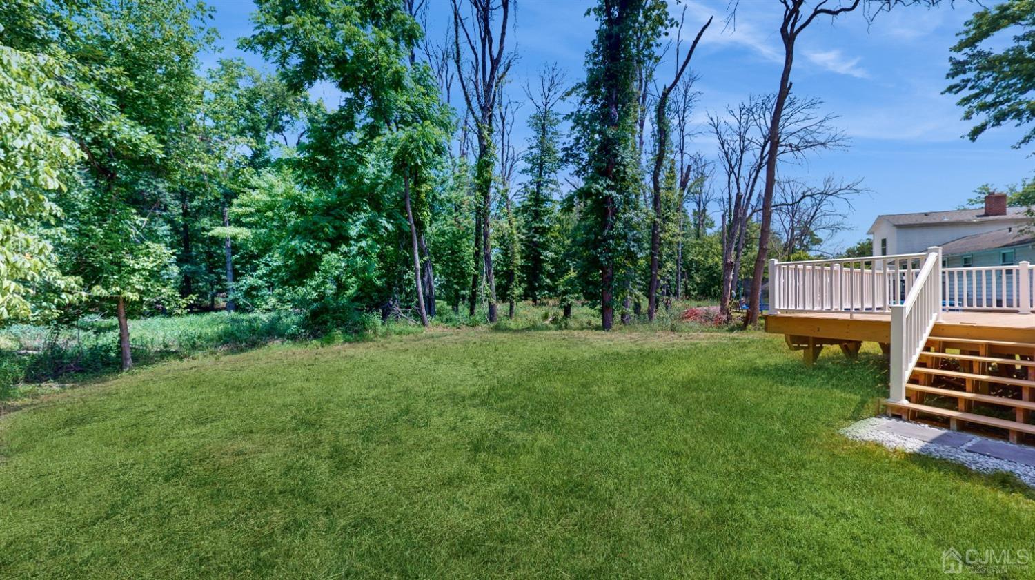 73 Warrenville Road Middlesex, NJ 08846 - Photo 23 of 28